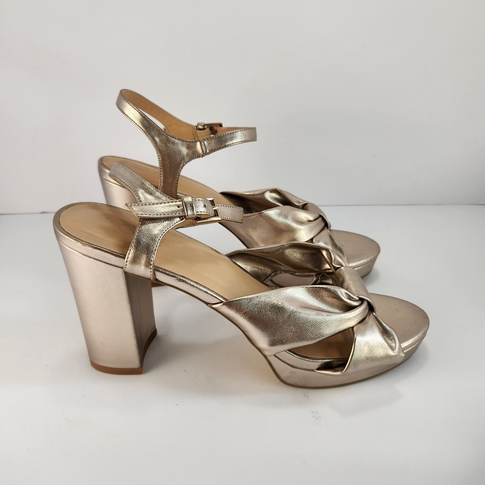 LOFT Women's 8.5M Gold Metallic Bow Platform Heels Ankle Strap Sandals Party - Picture 4 of 7